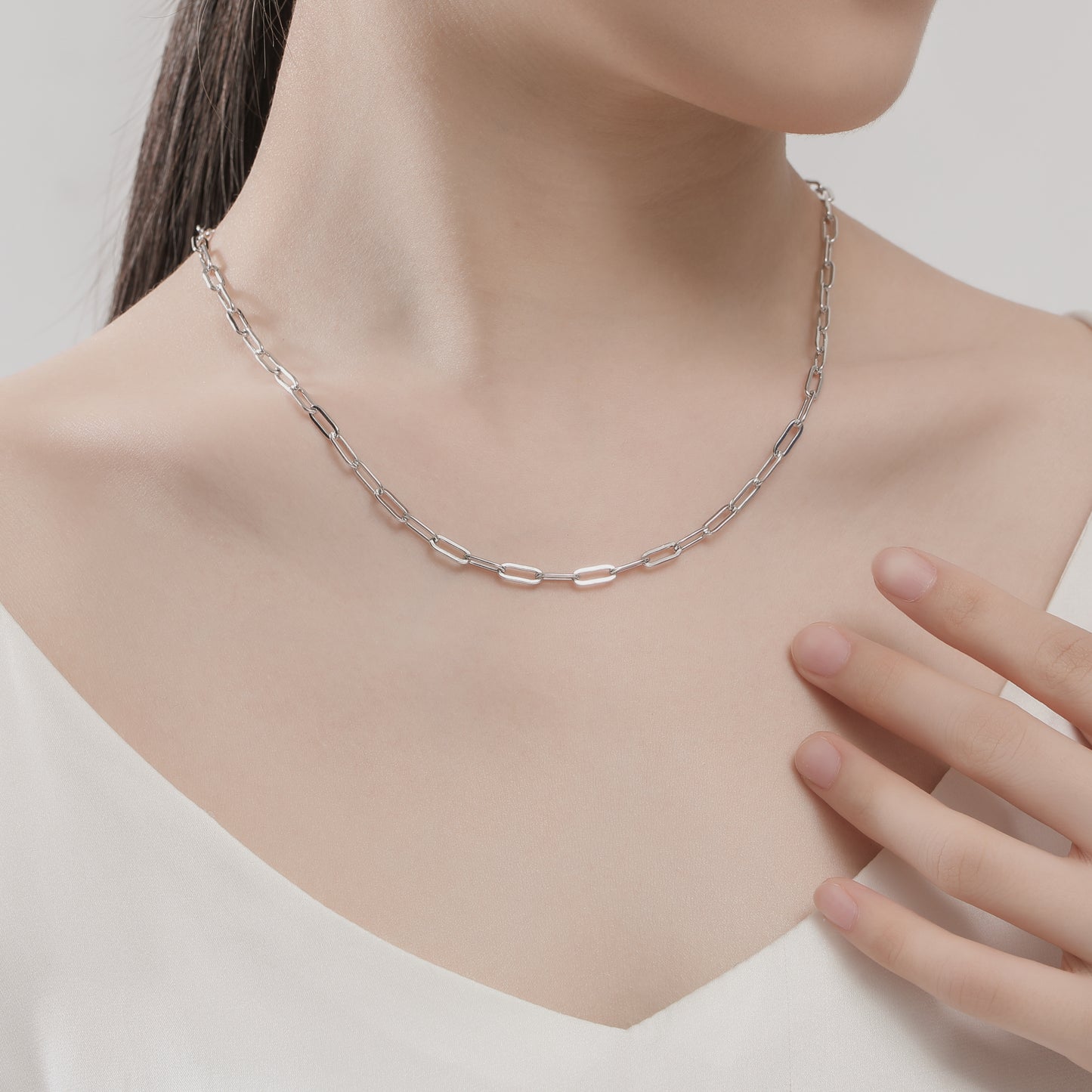 Light Paper Clip Necklace