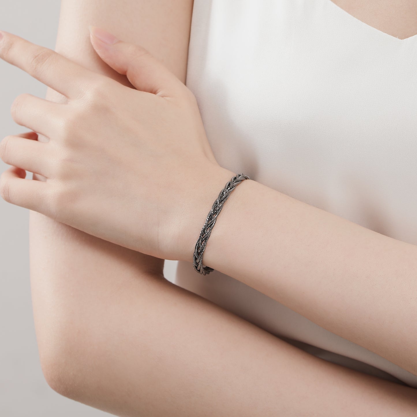 Timeless Bangle