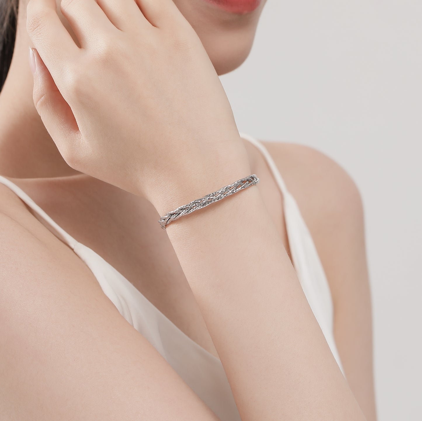 Timeless Bangle
