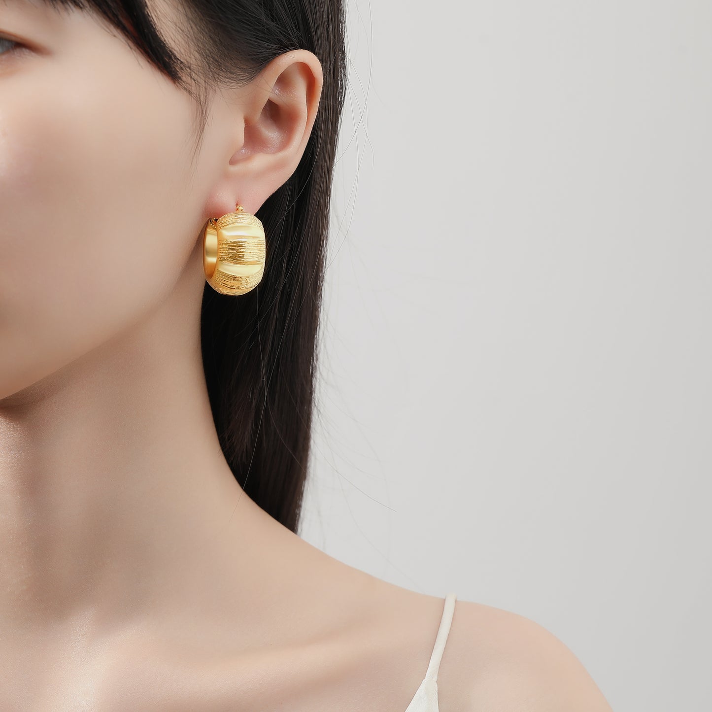 Rigato Snail-Shape Earrings